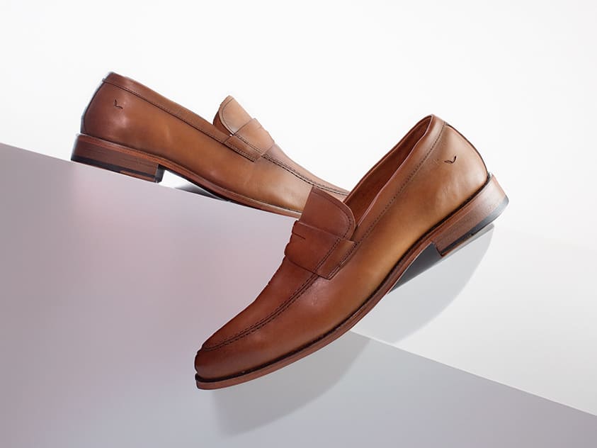 Sapatos masculinos de couro marrom - Mocassins elegantes